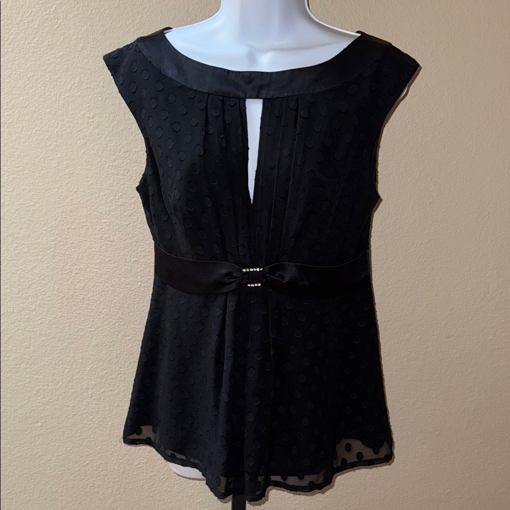 Nanette Lepore Black Sleeveless Peplum Textured 100% Silk Blouse Women’s size 10